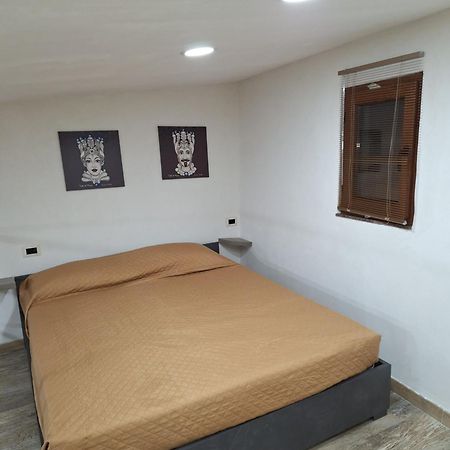 Tapia'S Rooms Big Catania Exterior photo